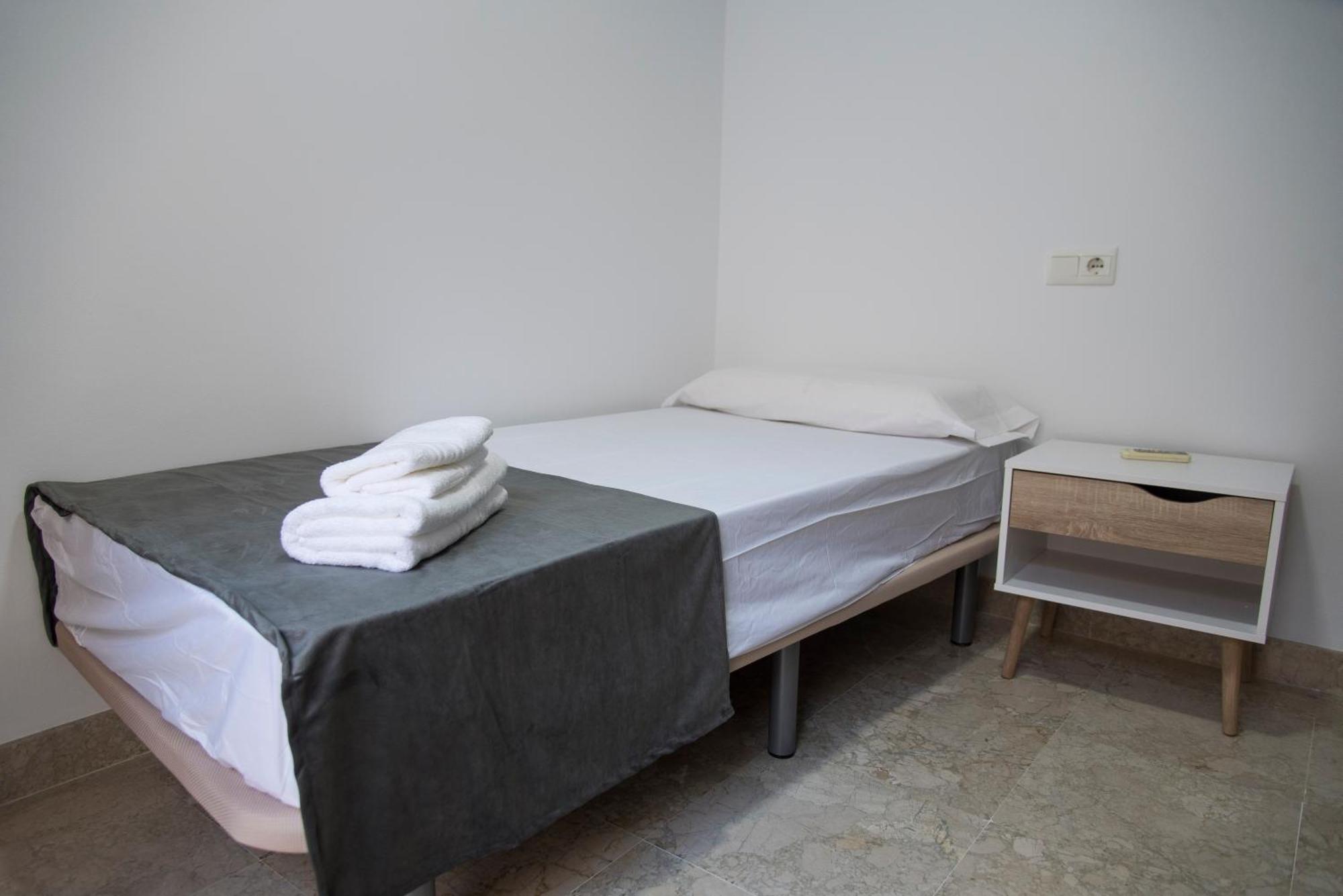 Nightinsevilla Teodosio Free Parking Zewnętrze zdjęcie